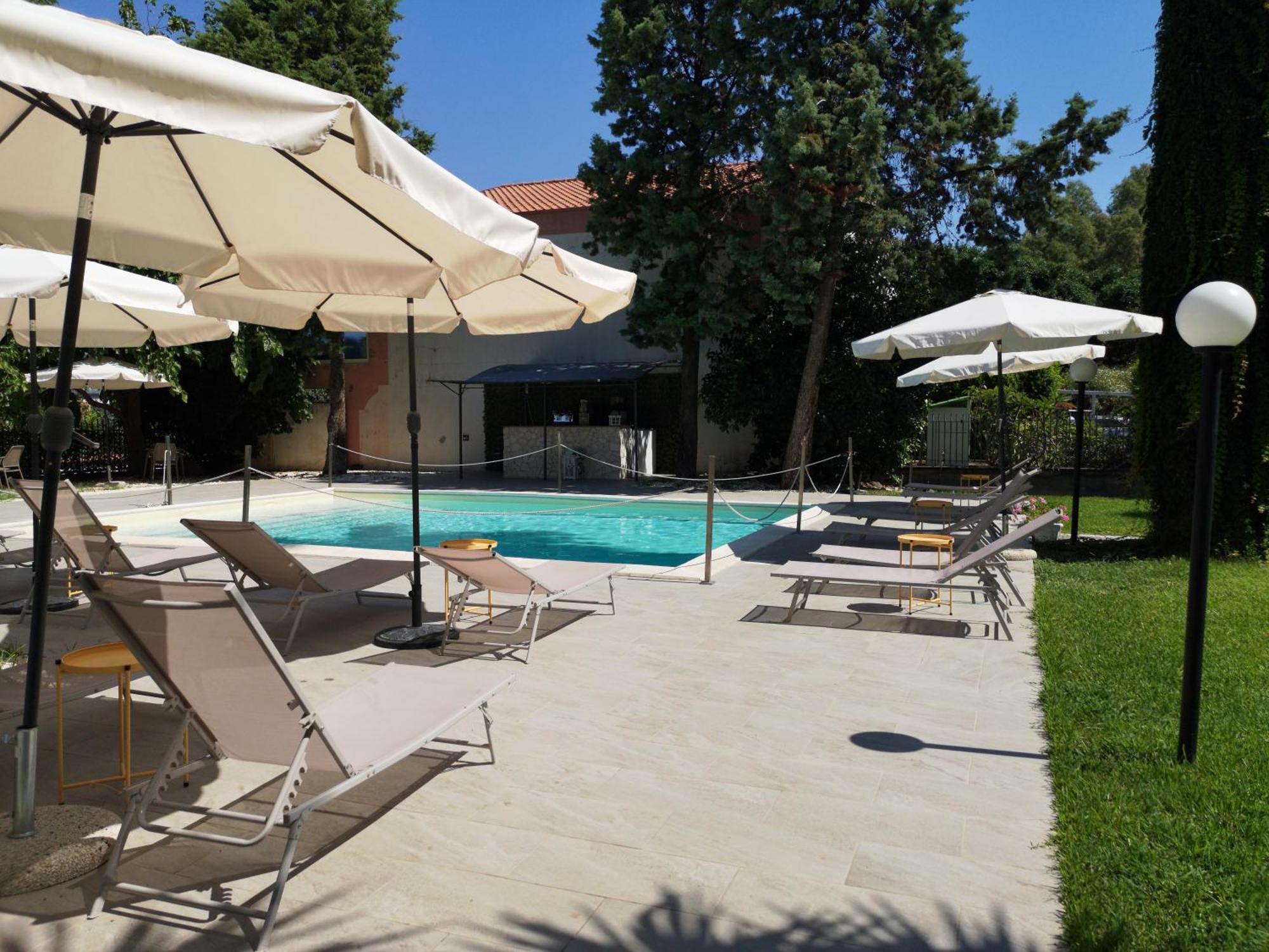 Oasi Park Hotel Mascali Exteriör bild